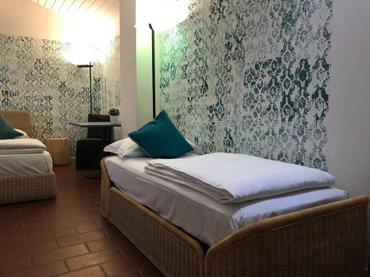 Sleep In Venzone Depandance Hotell Exteriör bild